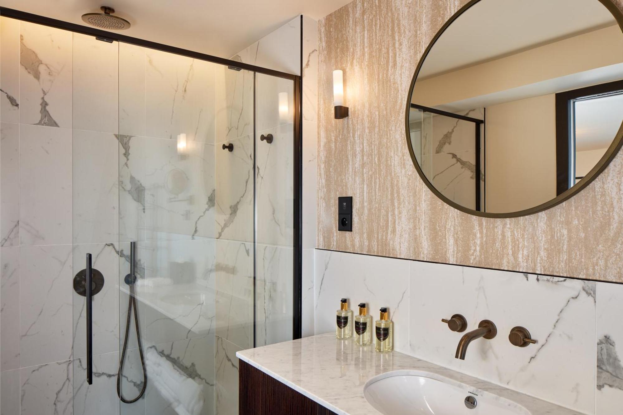 Maison Cassandre 4* Parigi