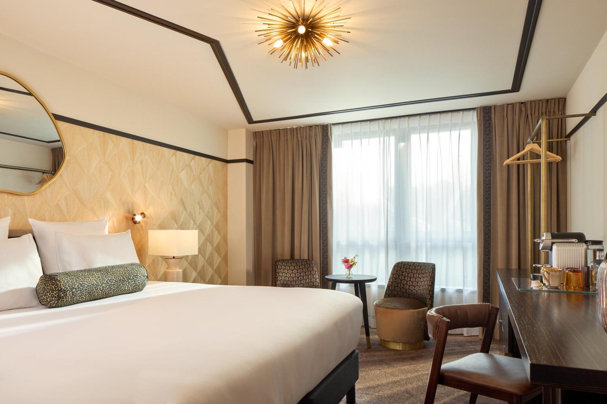 Maison Cassandre 4* Parigi